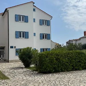 Theresa , Barbat na Rabu Kroatien